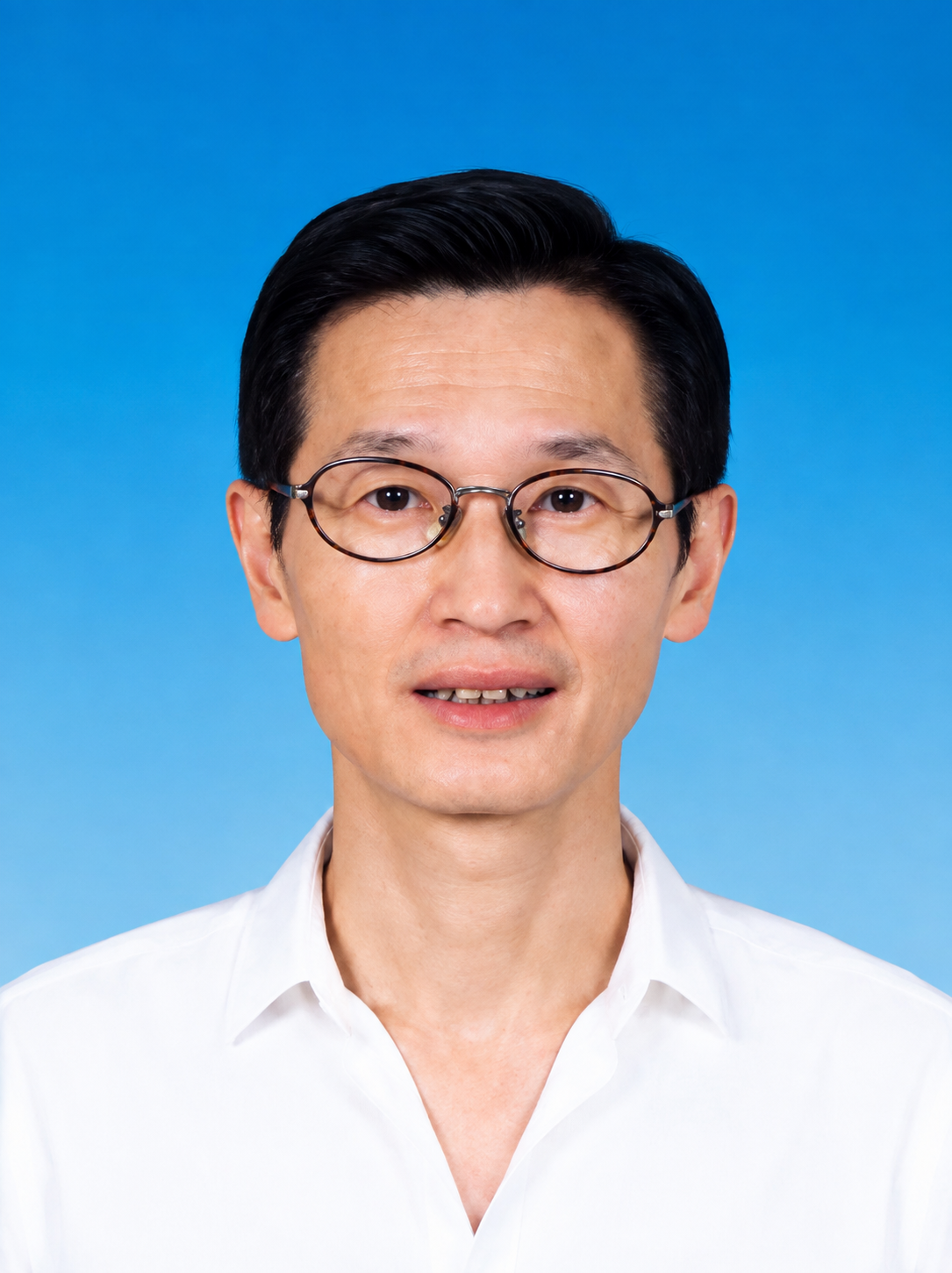 张新渝照片